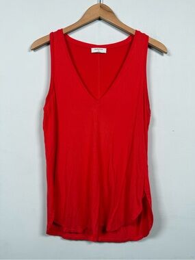 Babaton Red V-Neck Sleeveless Tank Top